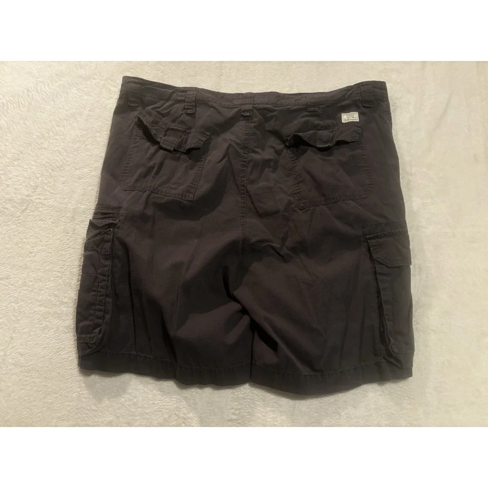 Chaps Cargo Shorts Men's Size 40 Black Golf Shorts‎ Zip Pocket Hiking Utility